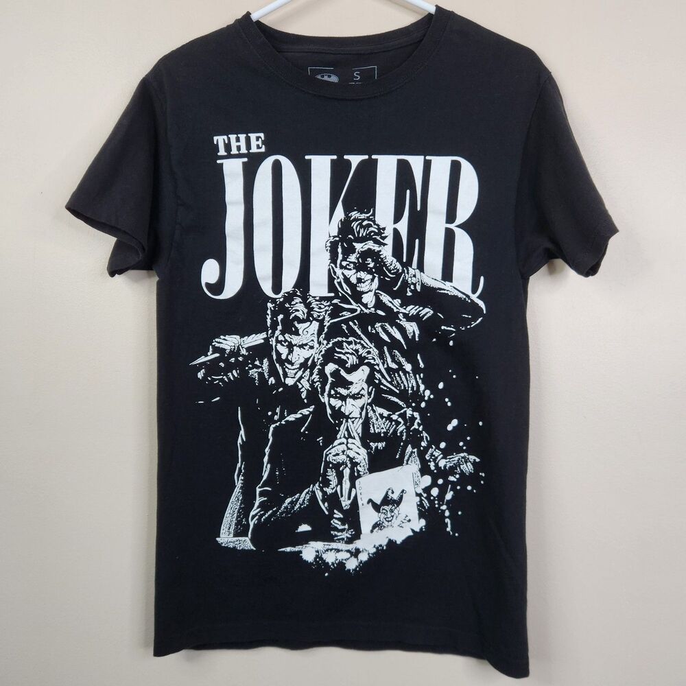 DC Comics Batman The Joker Frontside Short Sleeve Graphic Tee Small